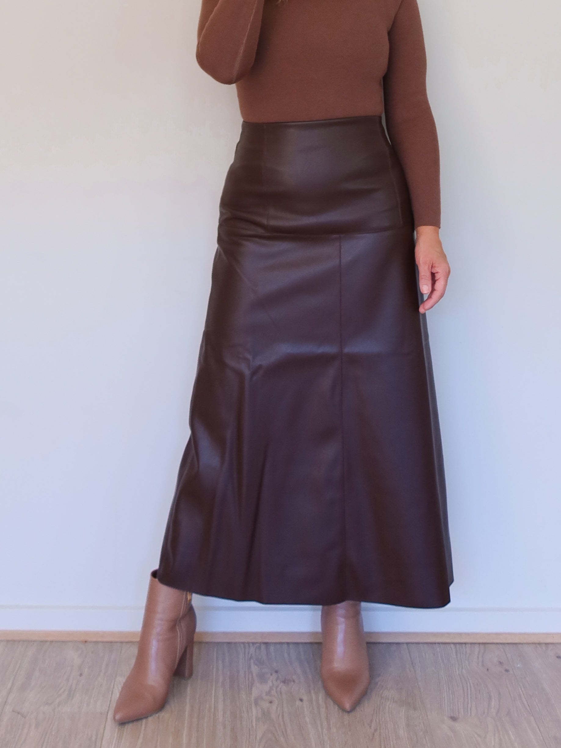 Saffy Skirt - Chocolate