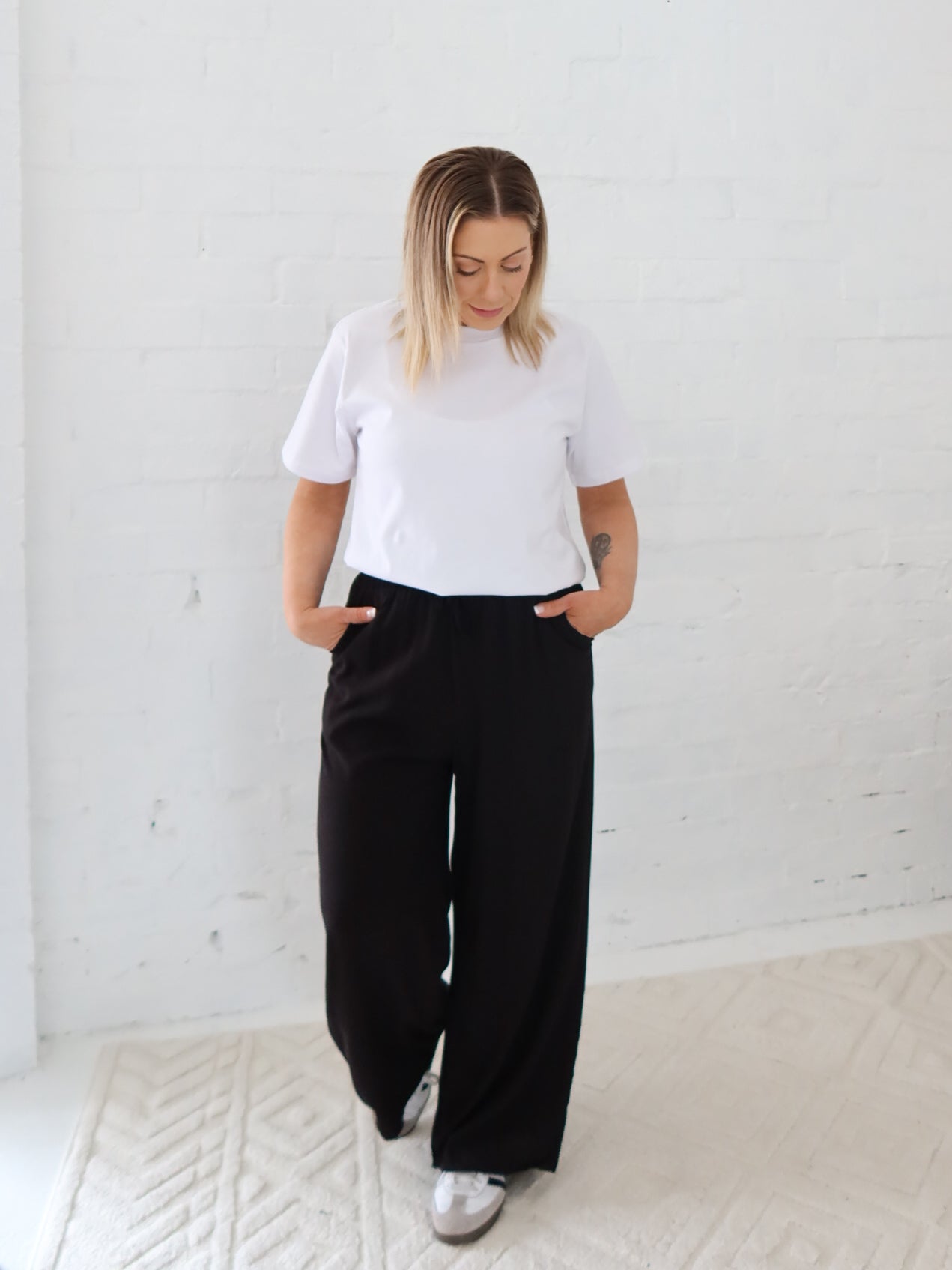 Leo Pants- Black