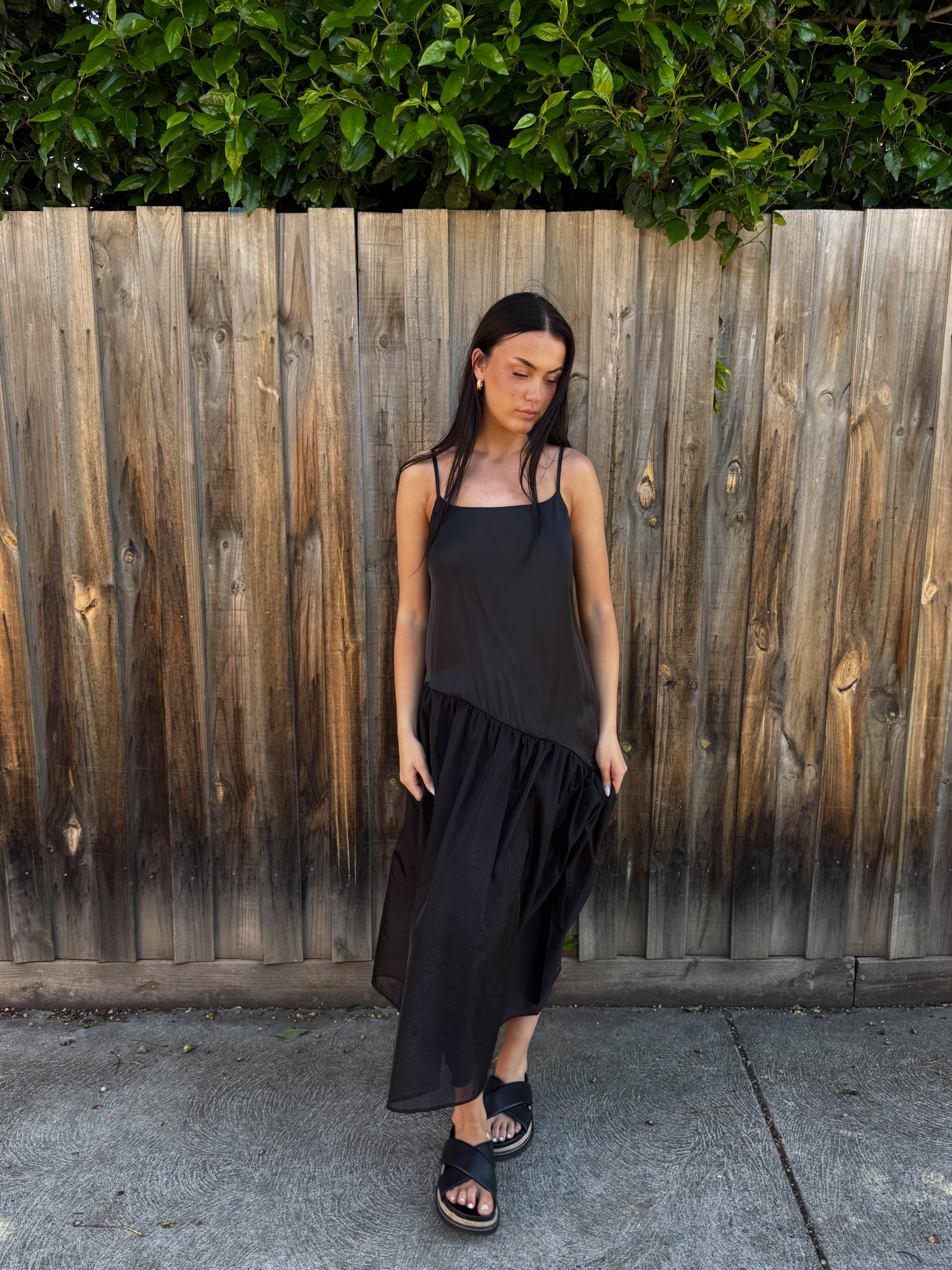 Chelsea Dress- Black