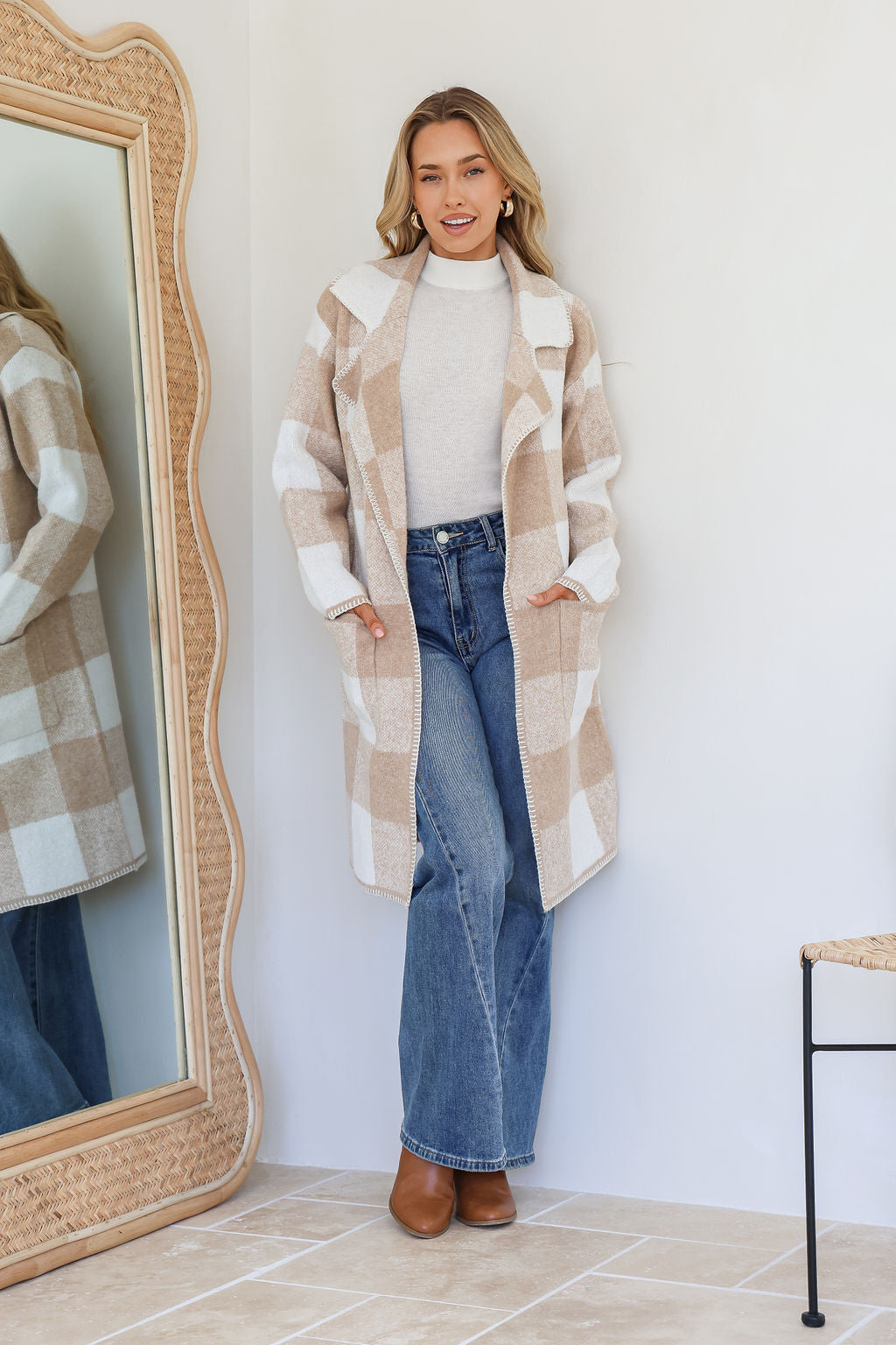 Jimmy Check Cardigan - Beige