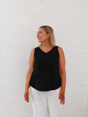 Mia Top- Black