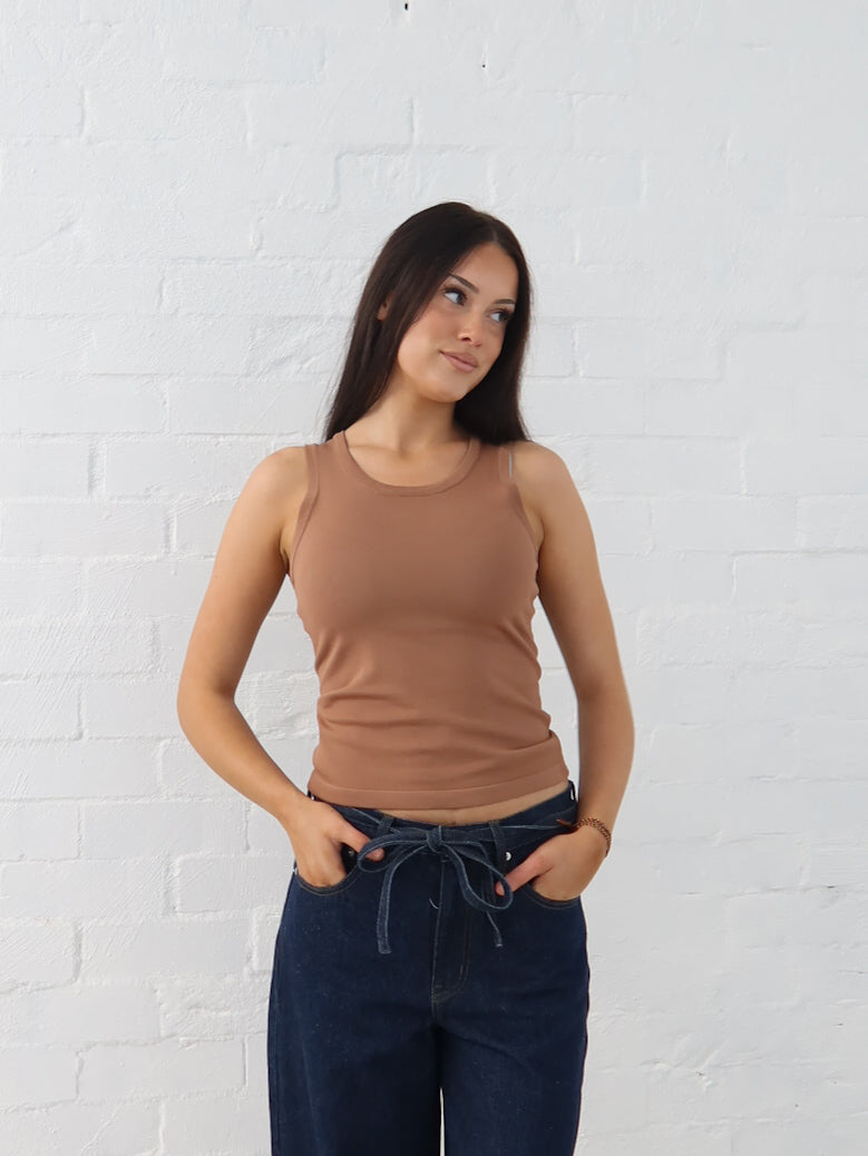 Mila Tank- Caramel
