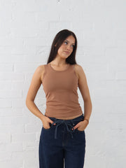 Mila Tank- Caramel