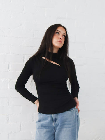 Daniella Top- Black