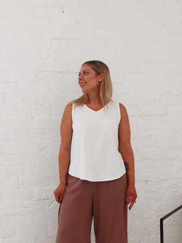 Mia Top- White