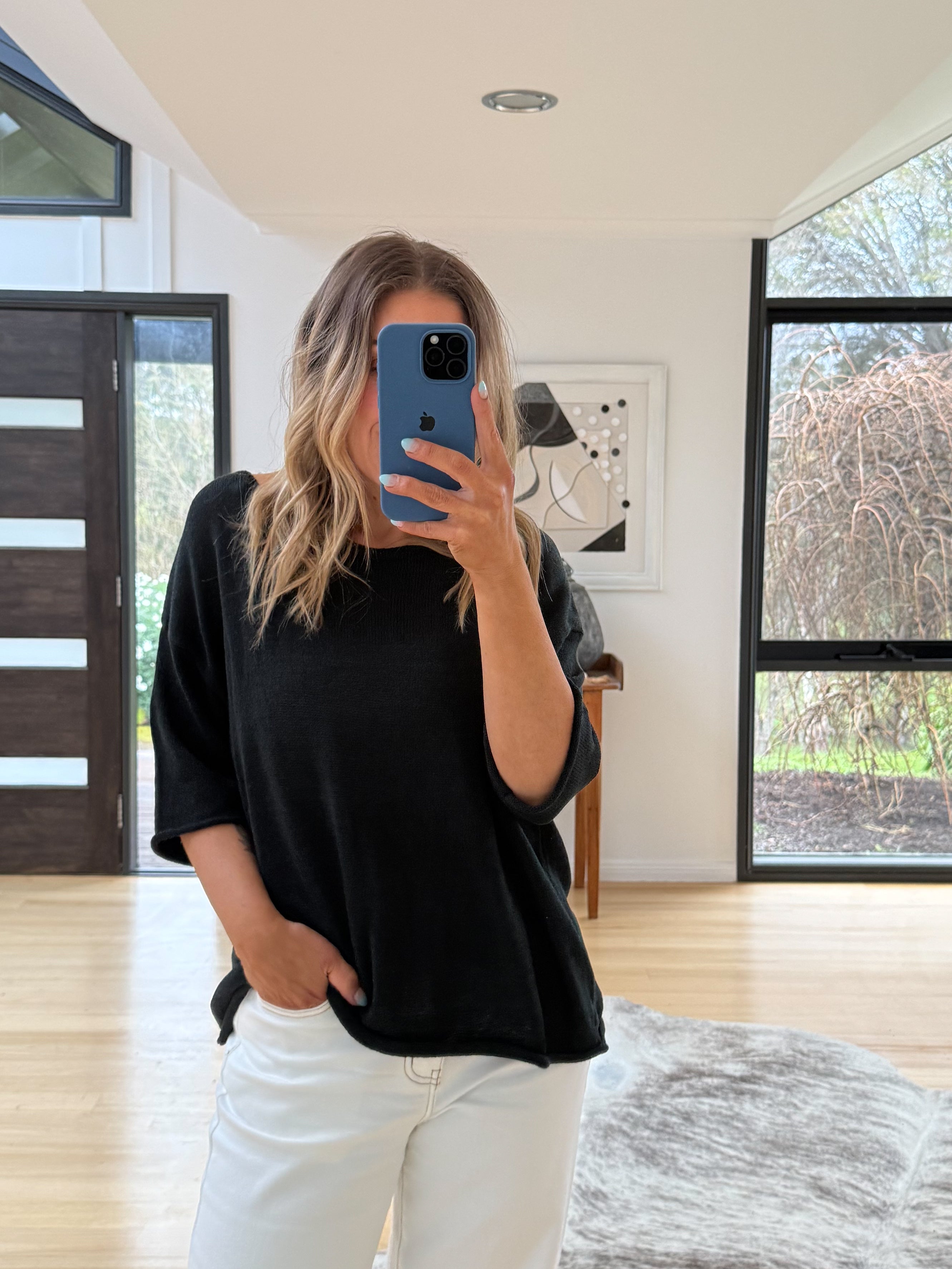 Chloe Top- Black