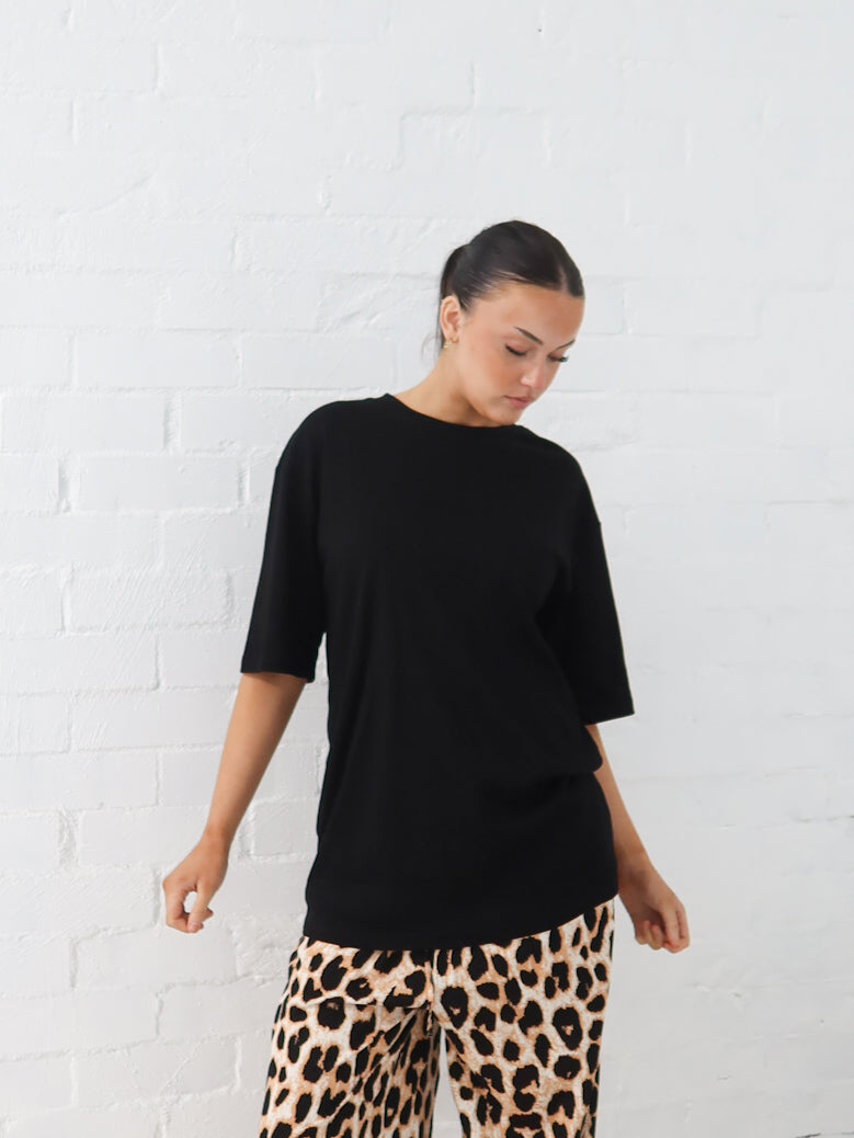 Jett Tee- Black