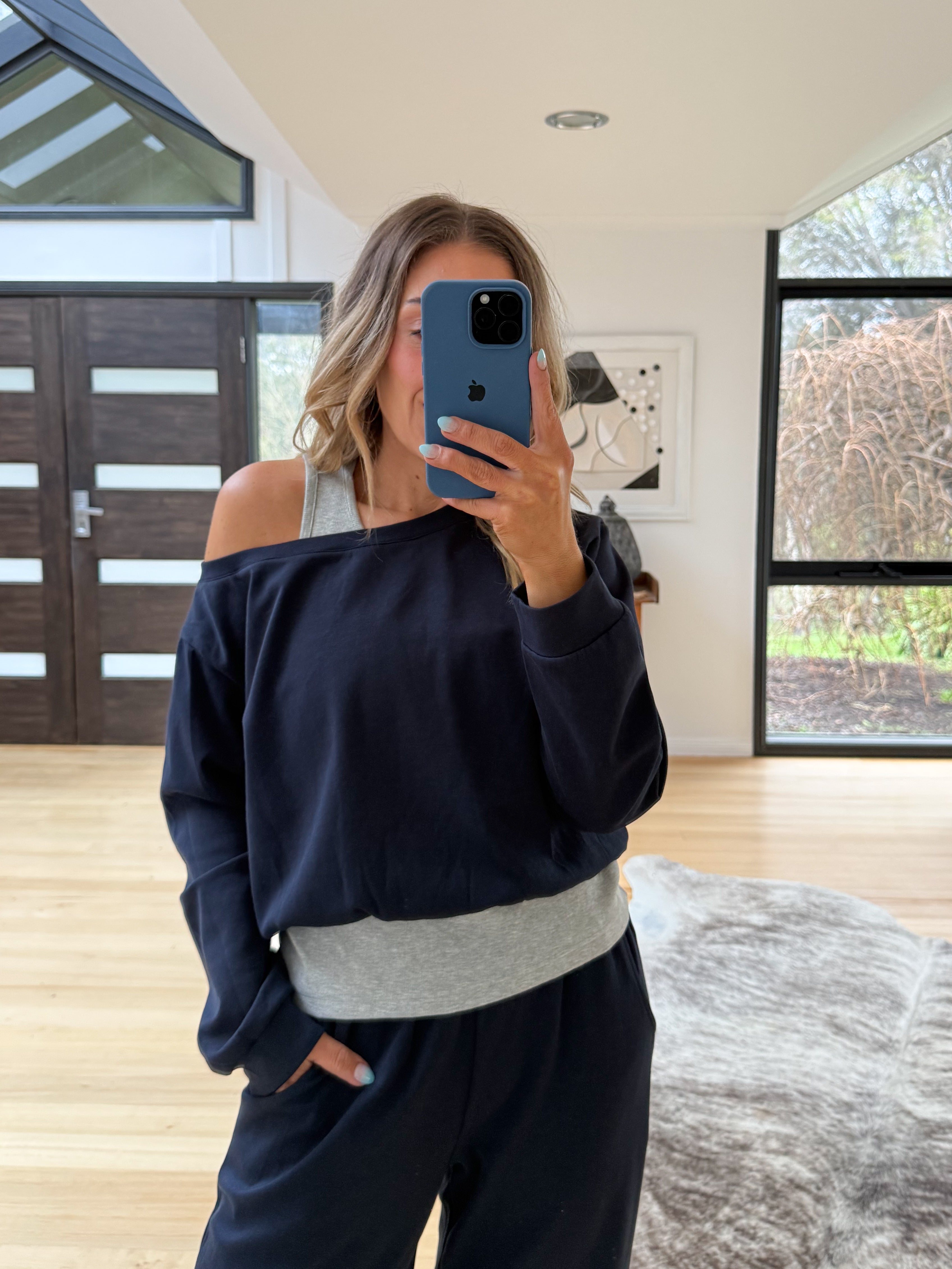 Juni Sweatshirt- Navy