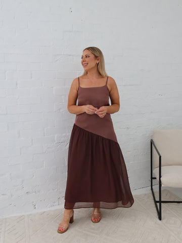 Chelsea Dress- Chocolate