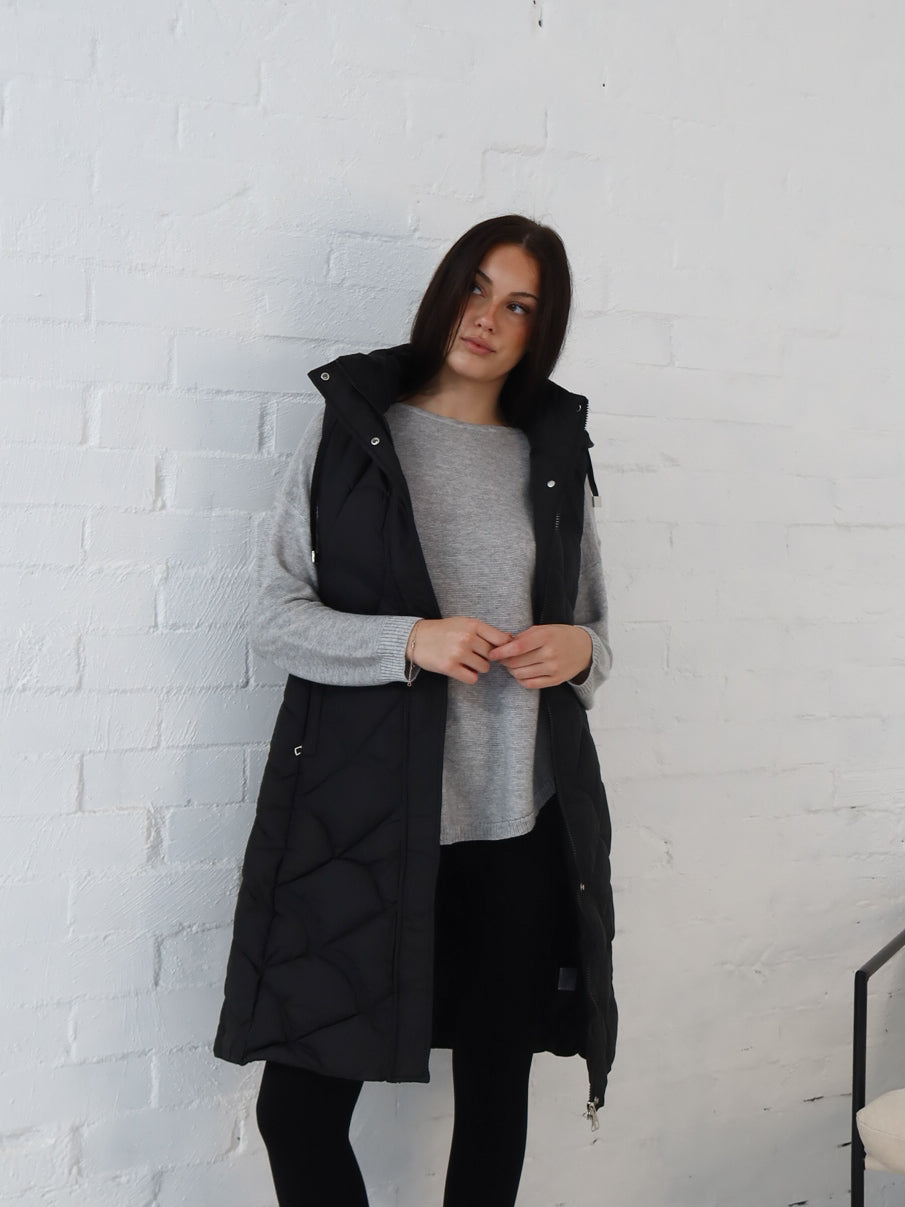 Miranda Longline Vest- Black