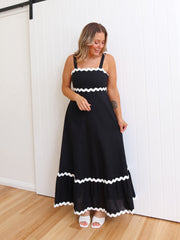 Walker Dress - Black