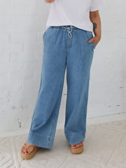 Alexanda Jeans