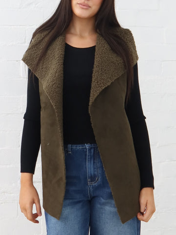 Lana Vest- Green Moss