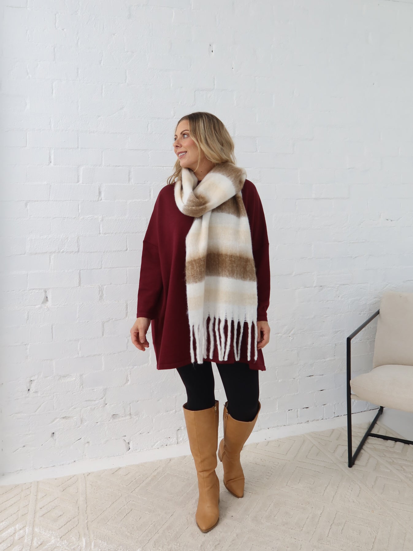 Neve Scarf - Beige Stripe