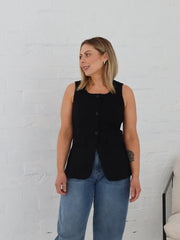 Jarvis Vest