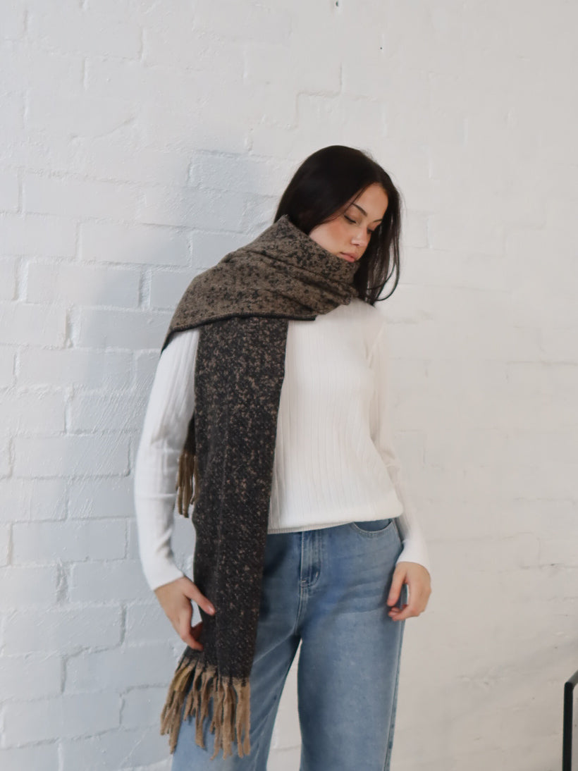 Karey Scarf- Black