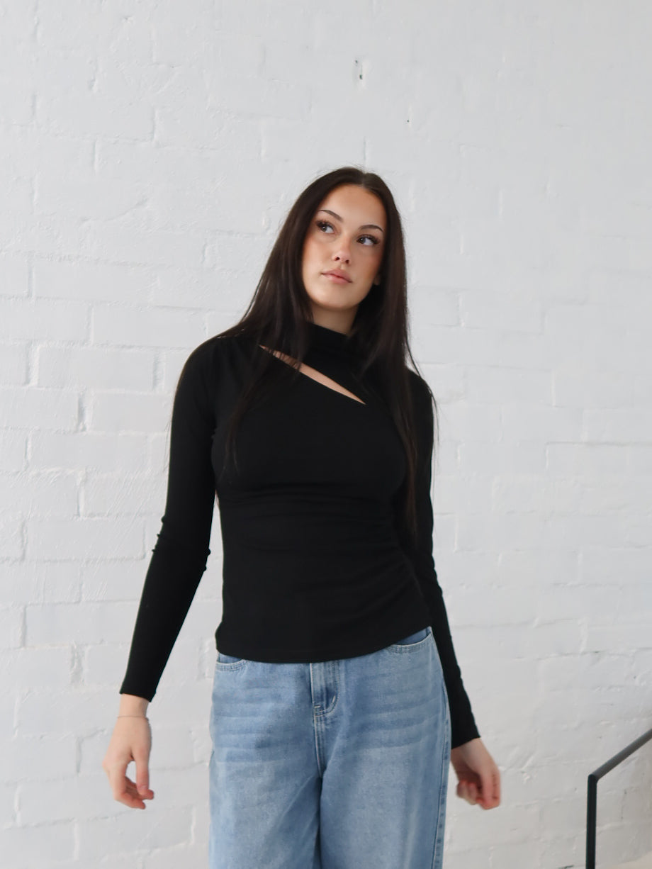 Daniella Top- Black