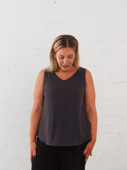 Mia Top- Grey