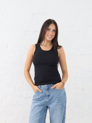 Mila Tank- Black