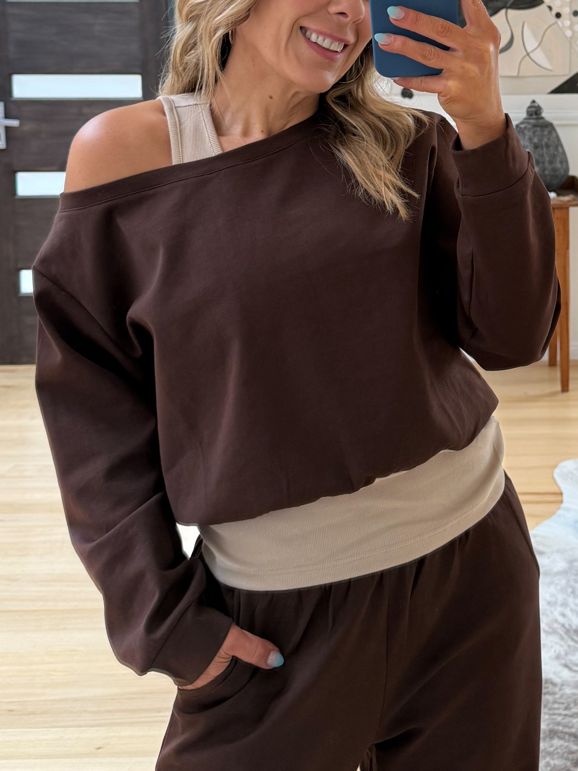 Juni Sweatshirt- Chocolate