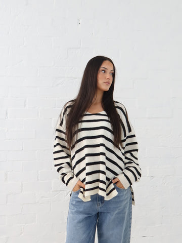 Taryn Knit - Vanilla/Black