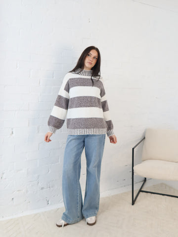 Jenna Knit - Choc/White
