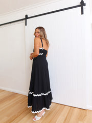 Walker Dress - Black