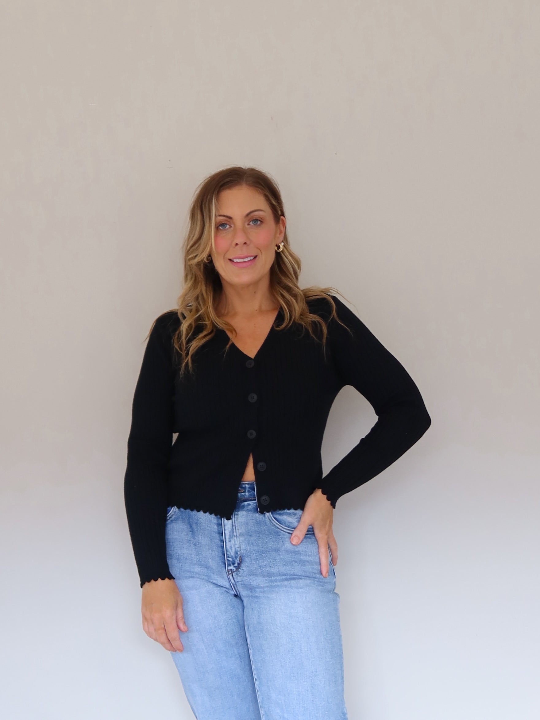Vivian Cardi - Black