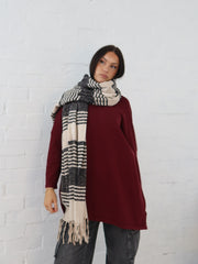 Olivia Scarf- Black Stripe