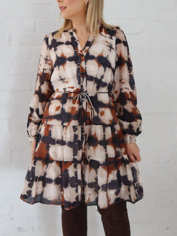 Lain Dress