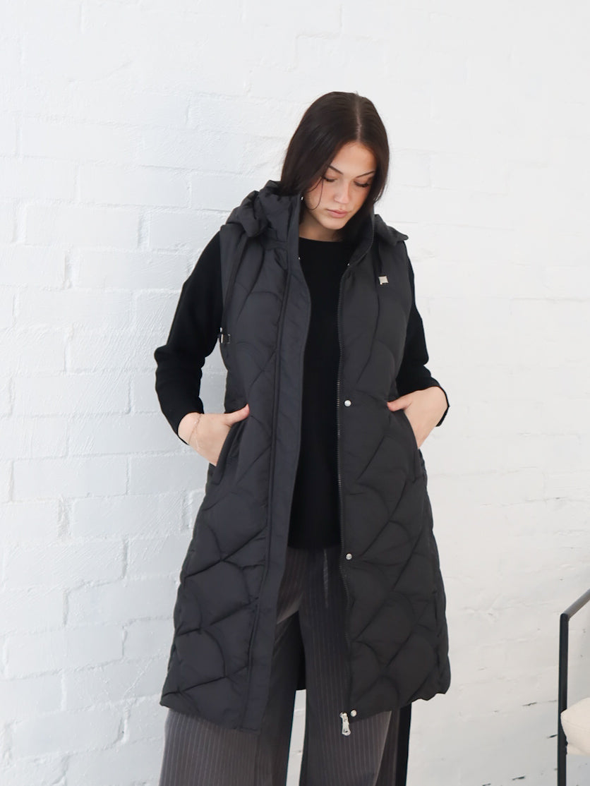 Miranda Longline Vest- Black