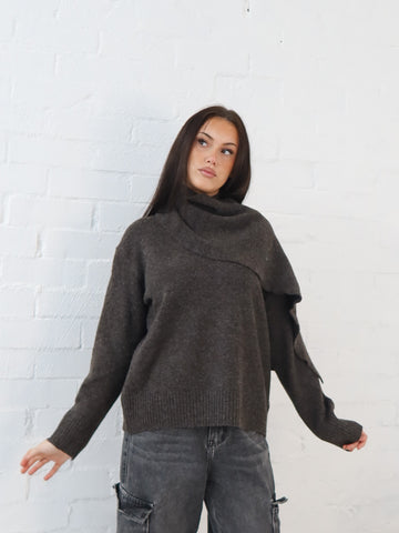 Calvin Scarf Knit- Chocolate