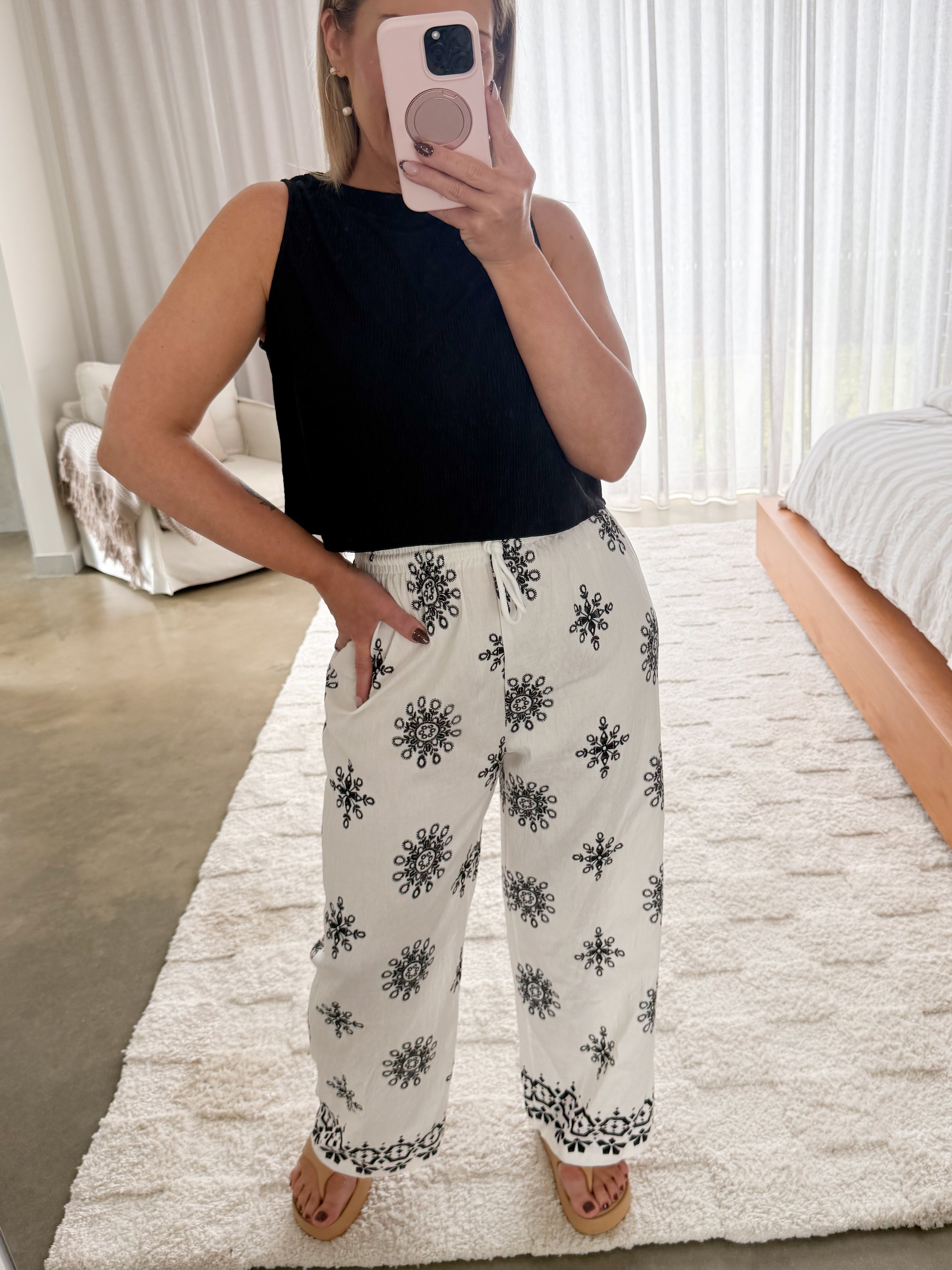 Kora Pants- White