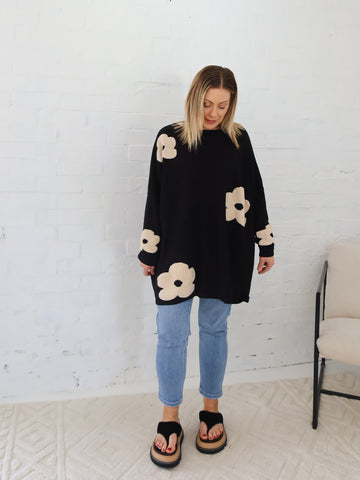 Avery Knit - Black Flower