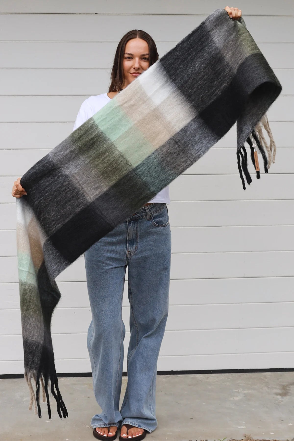 Neve Scarf - Green/Black