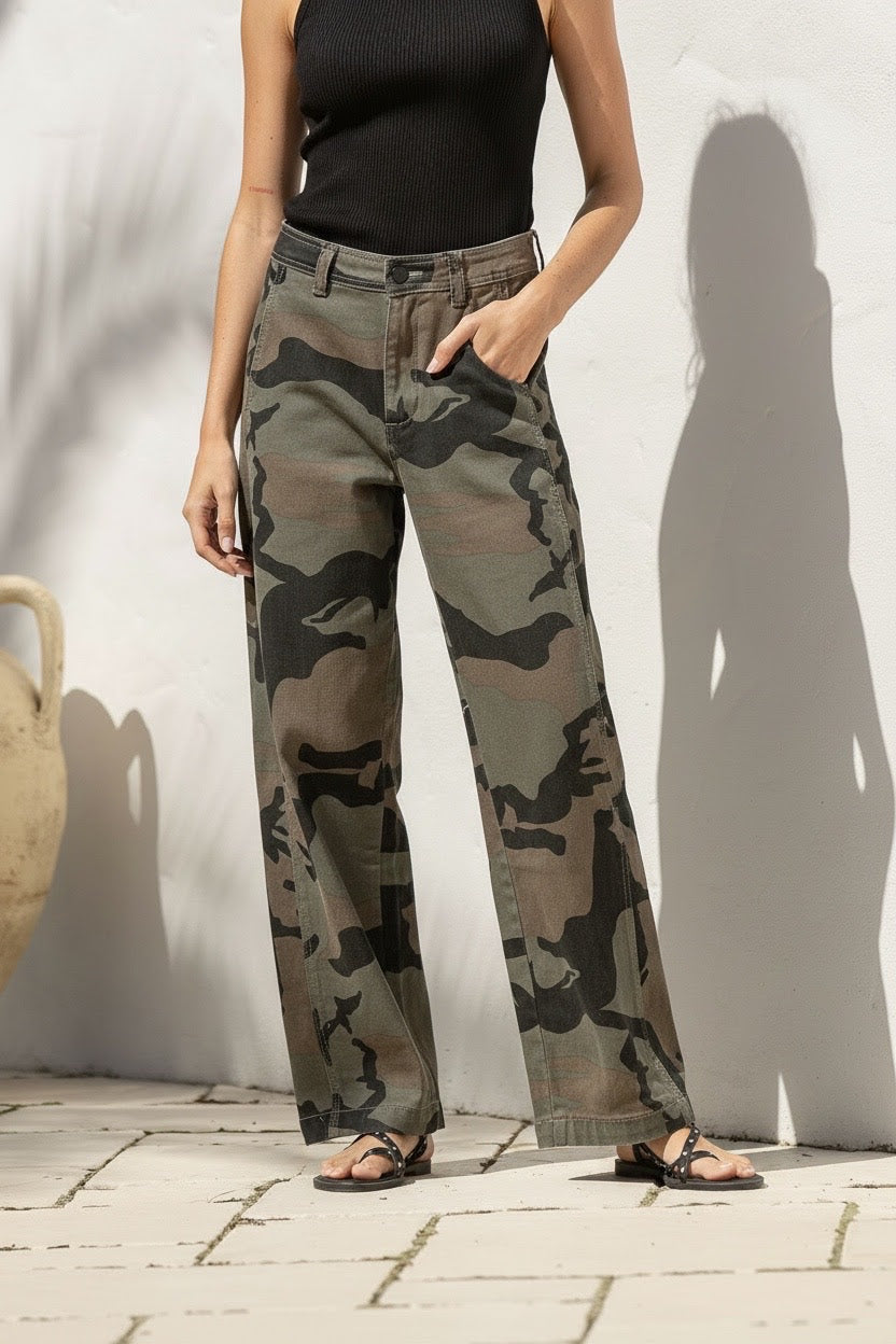 Camo Barrel Jeans